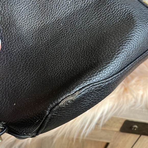 London Fog Collection Black Faux Leather Purse - Picture 10 of 10